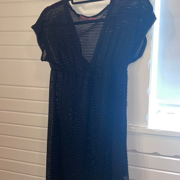 Southern Breeze Large Black Swimsuit Cover Up Tunic Quick Dry Lacey Look Deep V - Picture 2 of 7
